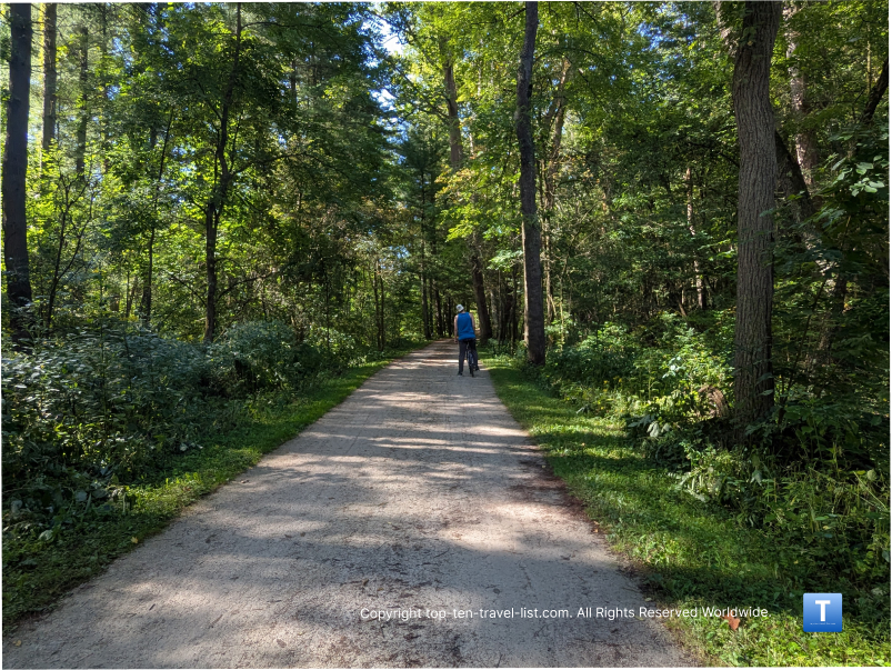 25 Bike Paths with Incredible Scenery