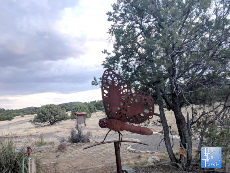 Art display at the Bear Mountain Lodge in Silver City, New Mexico