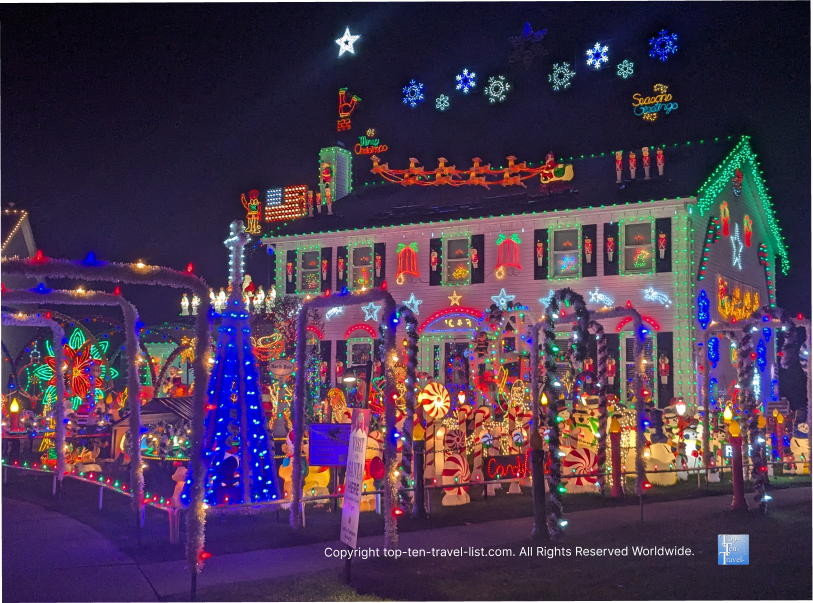 5 Free Holiday Displays in Cleveland