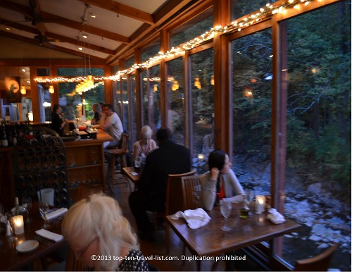 The Bear Cafe - Woodstock