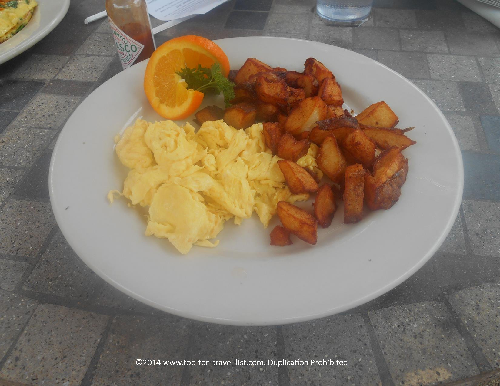 East Lake Cafe - Palm Harbor