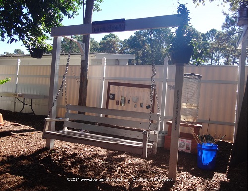 A Low Country Backyard Restaurant - Hilton Head Island