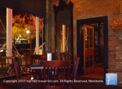 Charly's Pub and Grill - Flagstaff