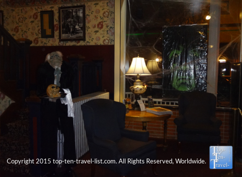 Charly's Pub and Grill - Flagstaff