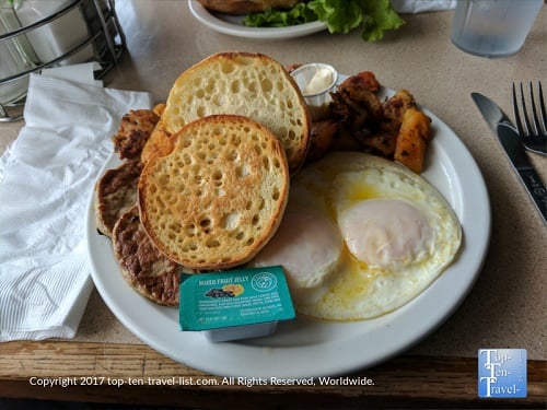 La Bellavia (Now Brandy's Cafe) - Flagstaff