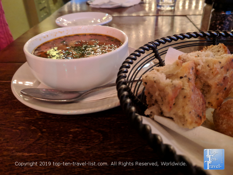 Vinnie's Neighborhood Italian - Asheville