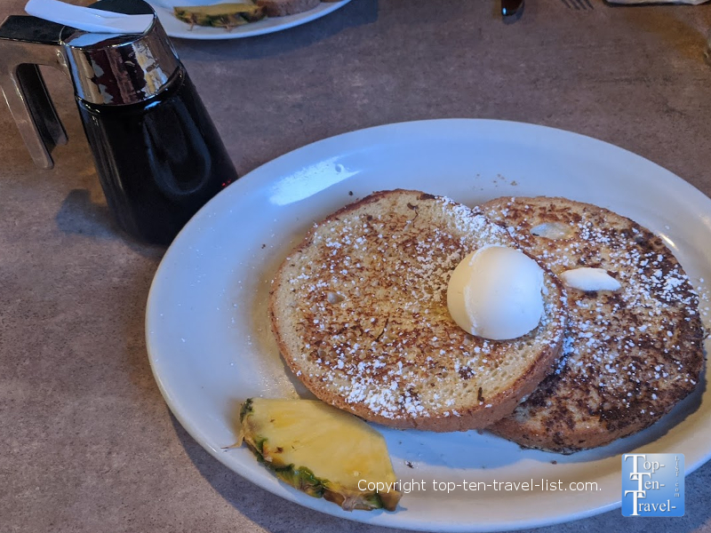 Lisa's Cafe - Madeira Beach