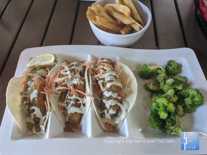 Salty's - Clearwater Beach