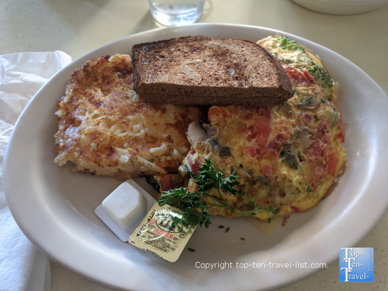 EJ's Bayfront Cafe - Naples