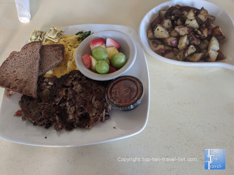 EJ's Bayfront Cafe - Naples