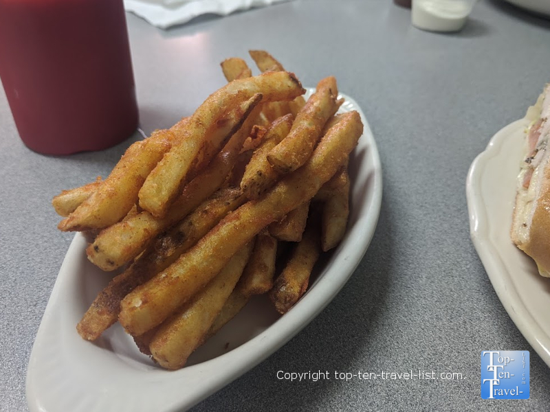 Barracuda Deli Cafe - St. Pete Beach