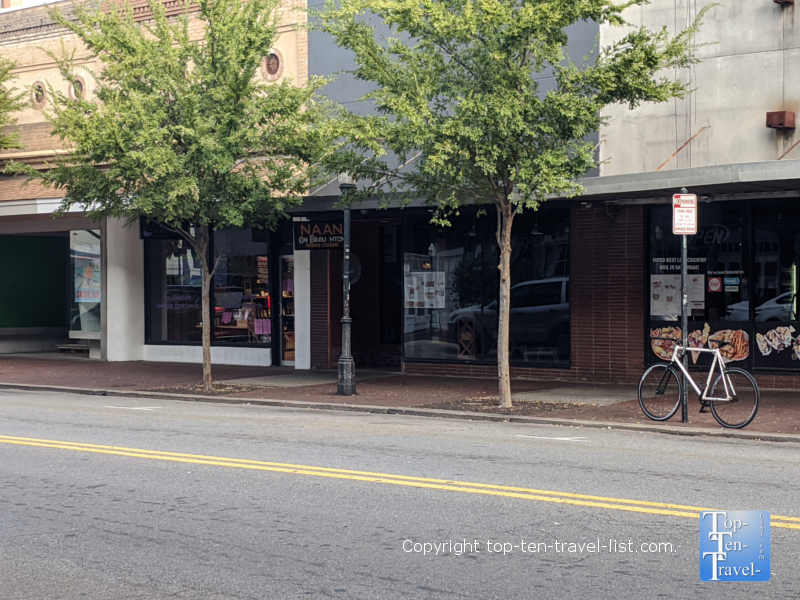 Naan on Broughton - Savannah