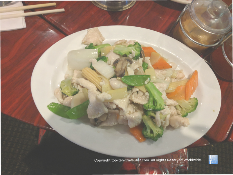 Chicken Chow Mein at Hunan Dynasty in D.C.