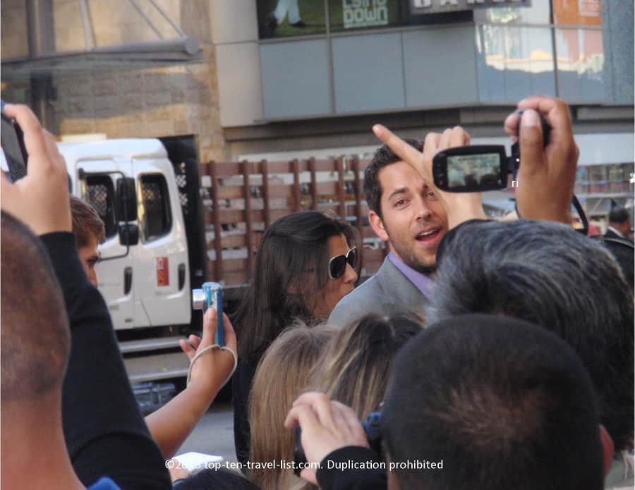Zachary Levi at the Green Lantern premiere