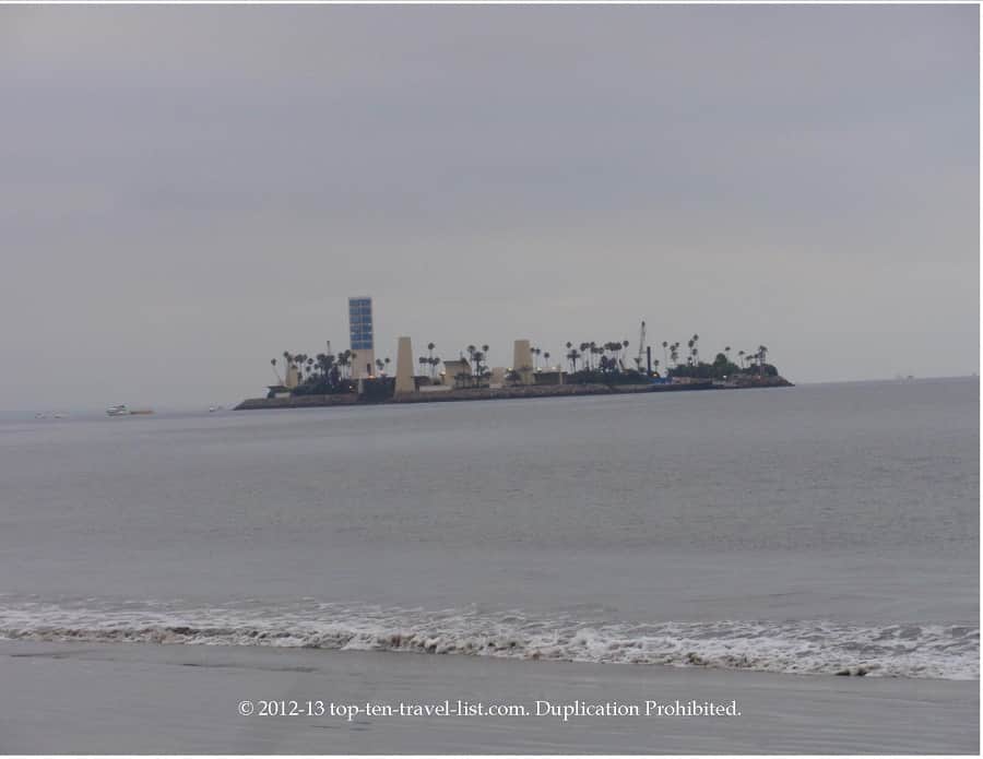 Fake islands in Long Beach 