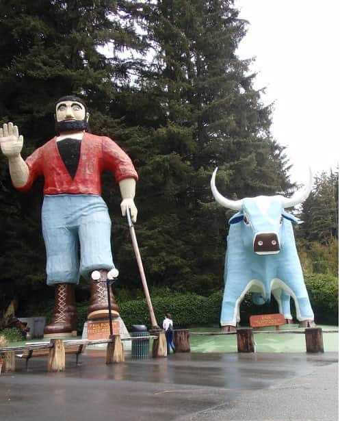Paul Bunyan statue at Trees of Mystery 