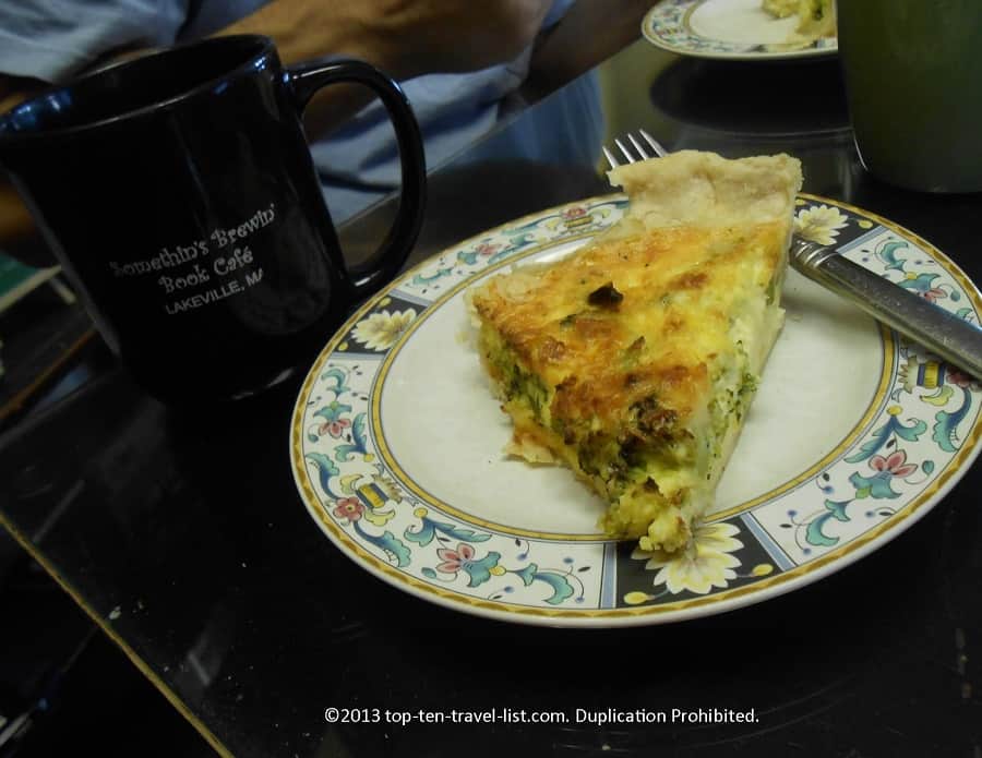 Veggie quiche at Somethin's Brewin' Book Cafe - Lakeville, MA