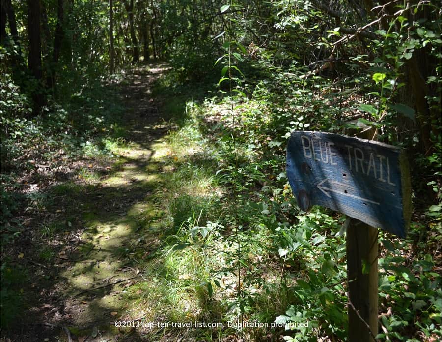 Blue trail at Emilie Ruecker Wildlife Refuge