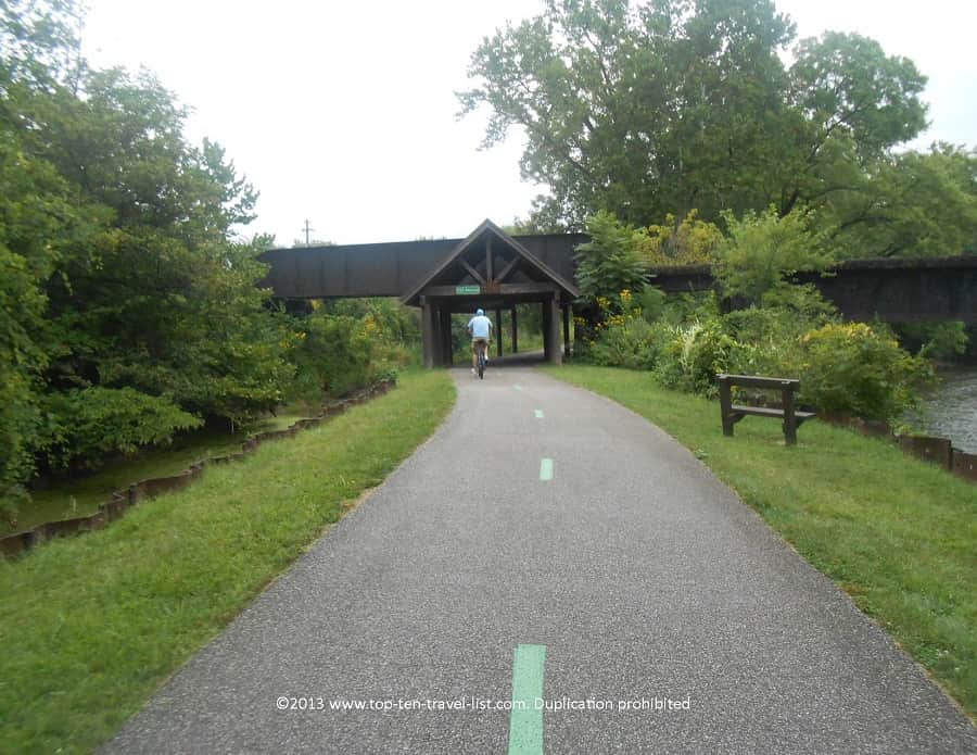 Biking the beautiful Towpath trail in Cleveland, Ohio 