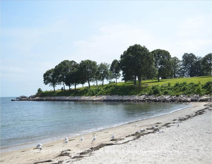 Views at Hole in the Wall Beach