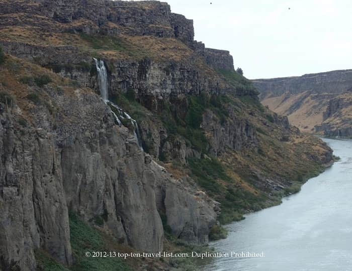 Waterfall at Shoshone Falls