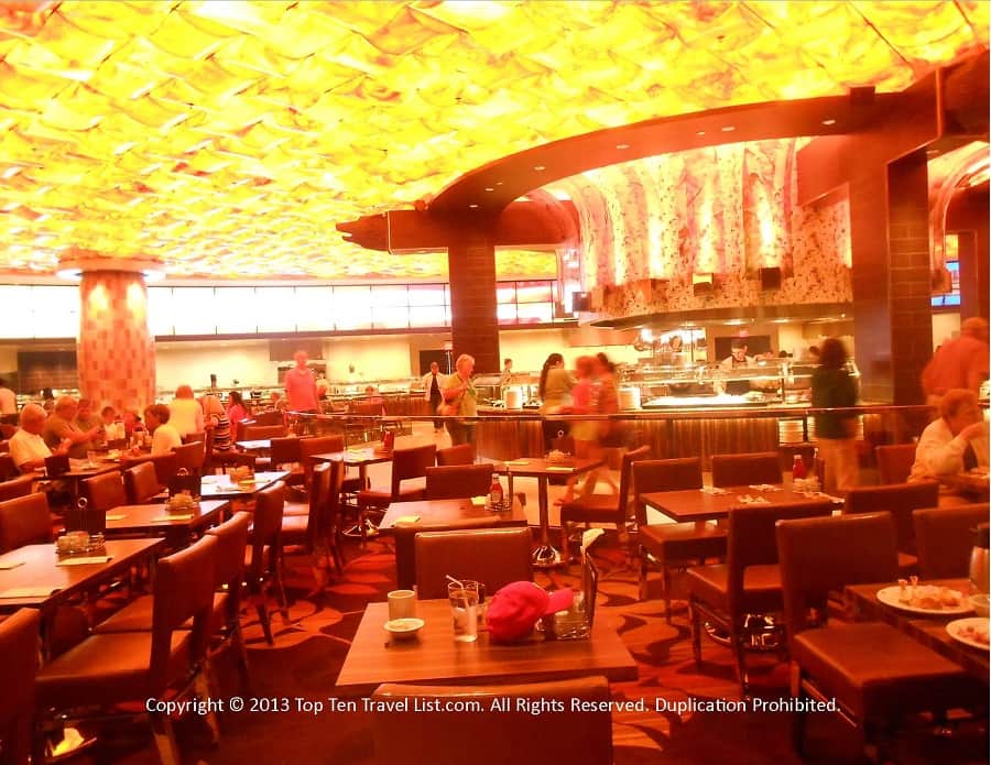 Mohegan Sun Seasons Buffet decor