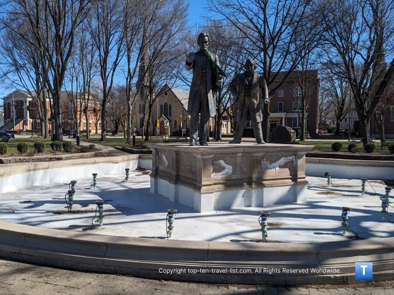 Historic monument in downtown Ottawa, IL