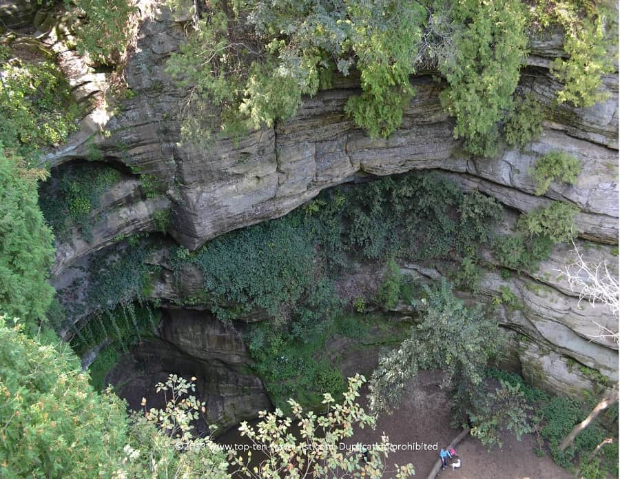 Looking down into a canyon at Starved Rock State Park