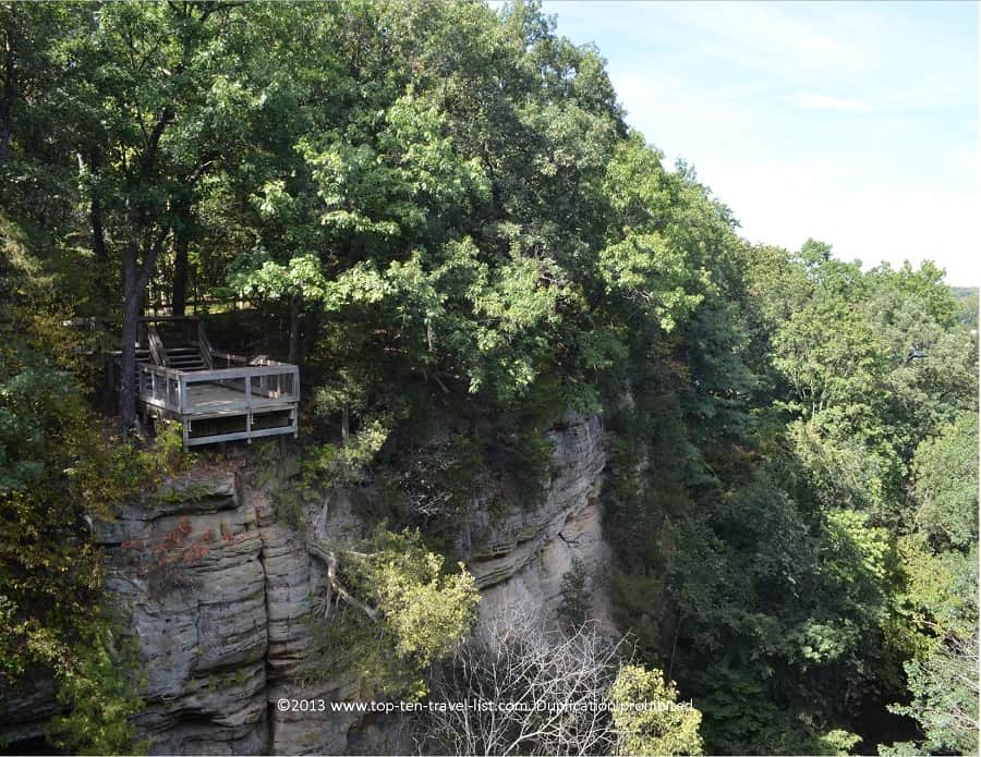 Scenic overlook at Starved Rock State Park in Illinois