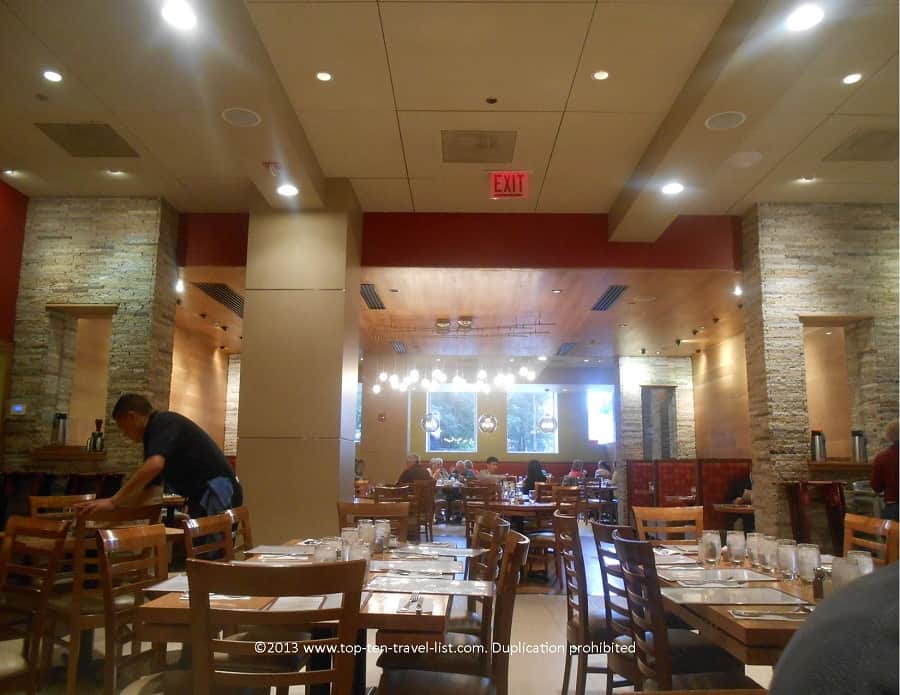 Dining room of Wildberry Cafe in Chicago