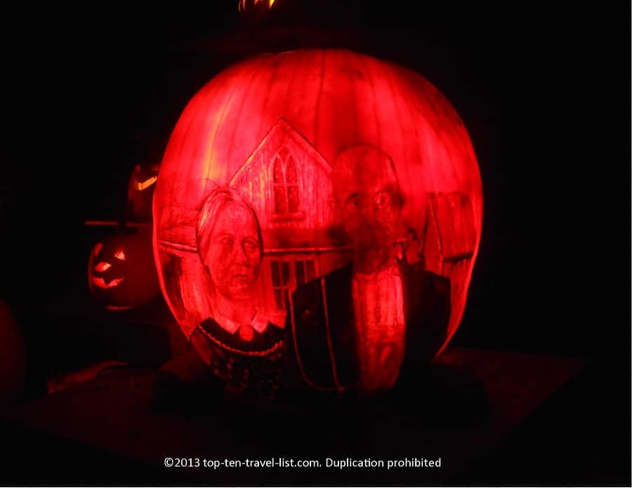 "American Gothic" Jack O' Lantern 