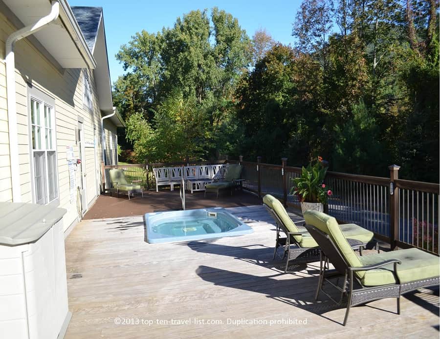 Jacuzzi at Emerson Spa in the Catskill mountains
