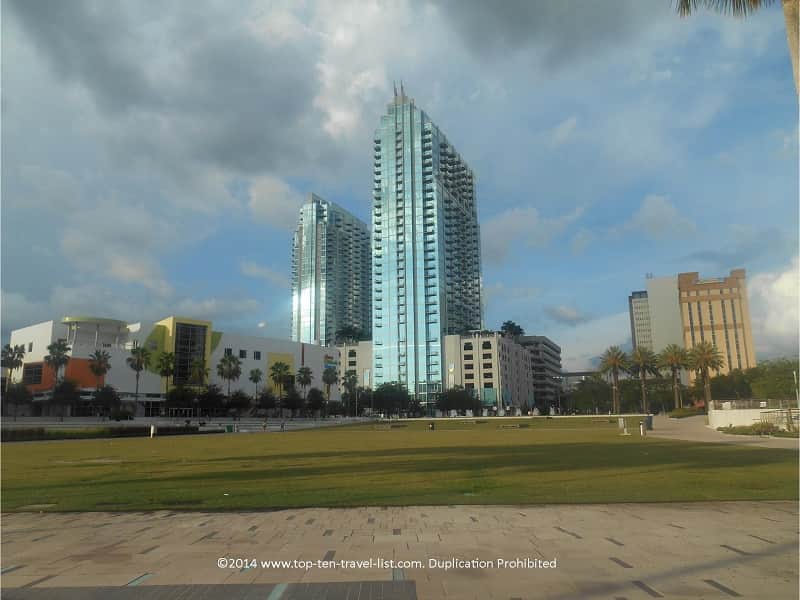 Curtis Hixon Waterfront Park - downtown Tampa, Florida