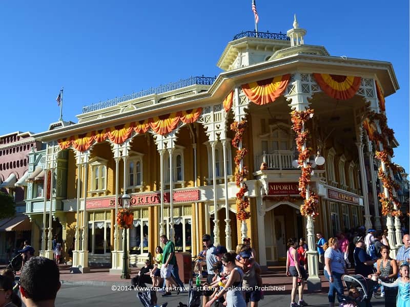 Festive autumn garlic on Main Street at the Magic Kingdom