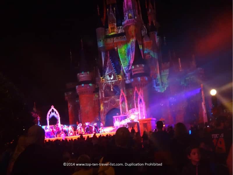 Villains Mix and Mingle show at Walt Disney World's Mickey's Not So Scary Halloween Party 