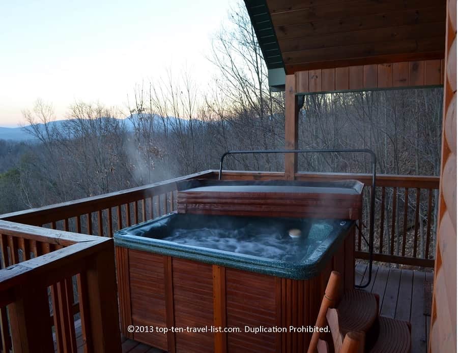 Cabin rentals in the Smoky Mountains with an outdoor hot tub - TImber Tops Life's a Bear