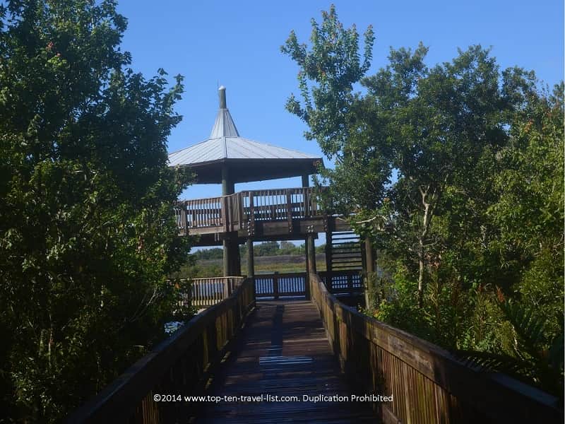 Observation tower at Sawgrass Lake Park in St. Petersburg