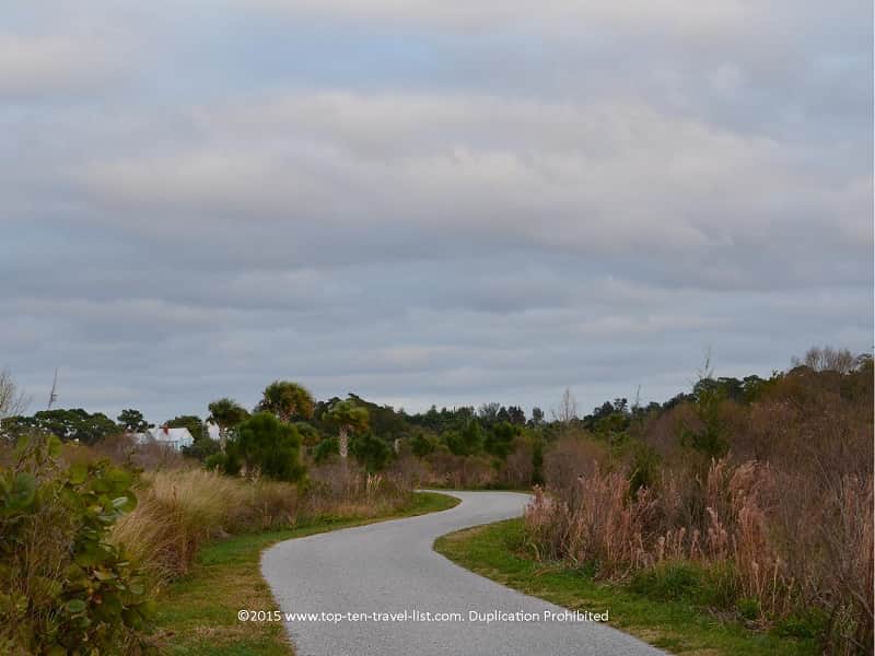 Peaceful views on a cloudy day