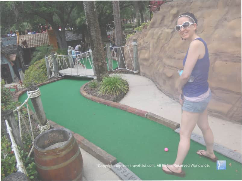 Pirate's cove mini golf in Orlando