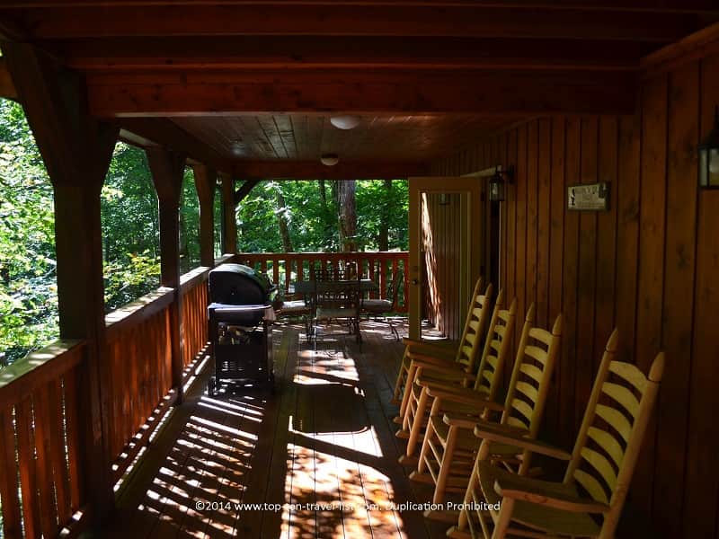 Beautiful deck at Mt Laurel Cabin rentals in the North Georgia mountains