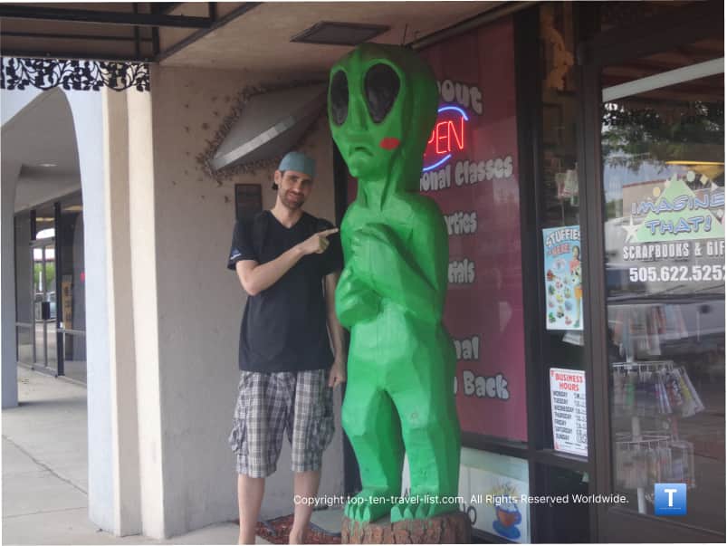 Alien statue in Roswell