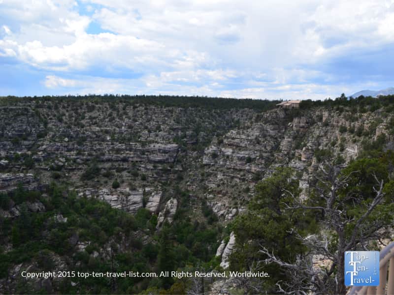 Great viewpoint from the Rim trail at Walnut Canyon