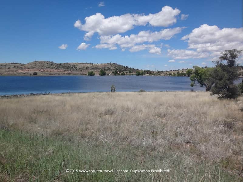 Gorgeous lake views along the Peavine National Recreational Trail in Prescott, Arizona 
