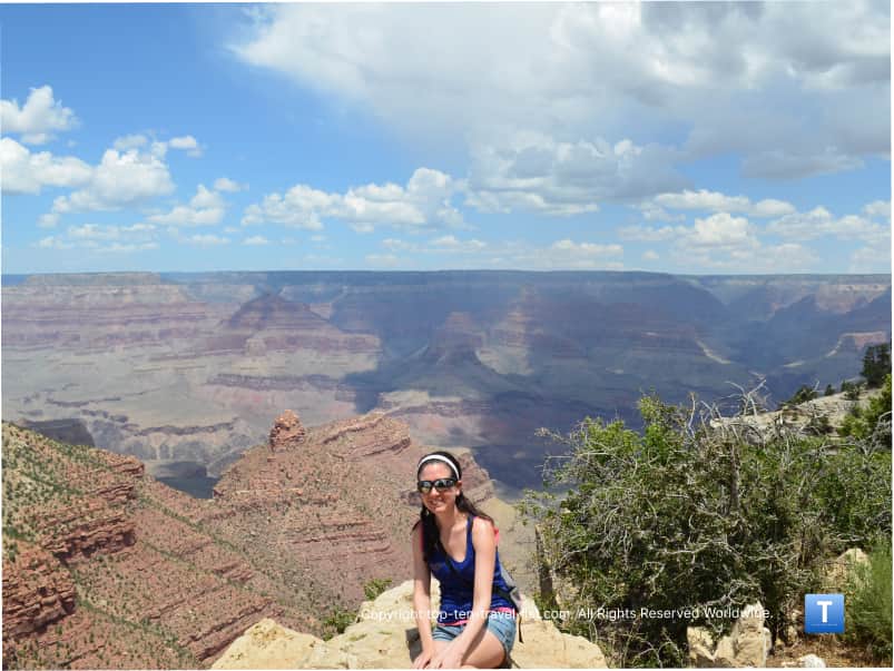 Pretty lookout on the Rim Trail