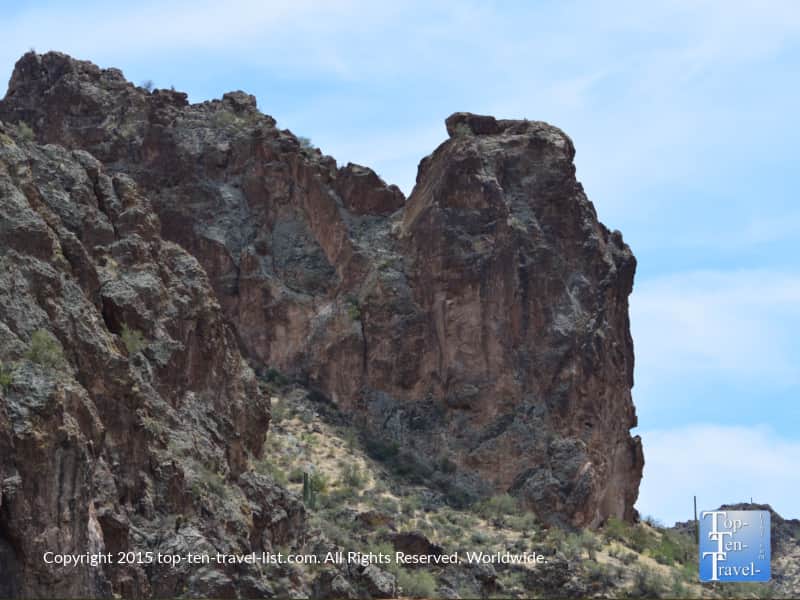 Rock formation on Saguaro Lake