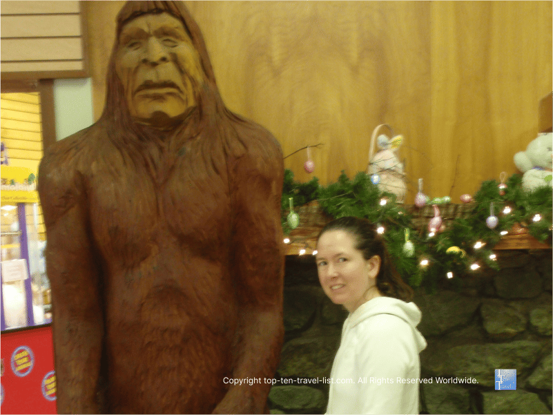 Bigfoot statue at Trees of Mystery museum