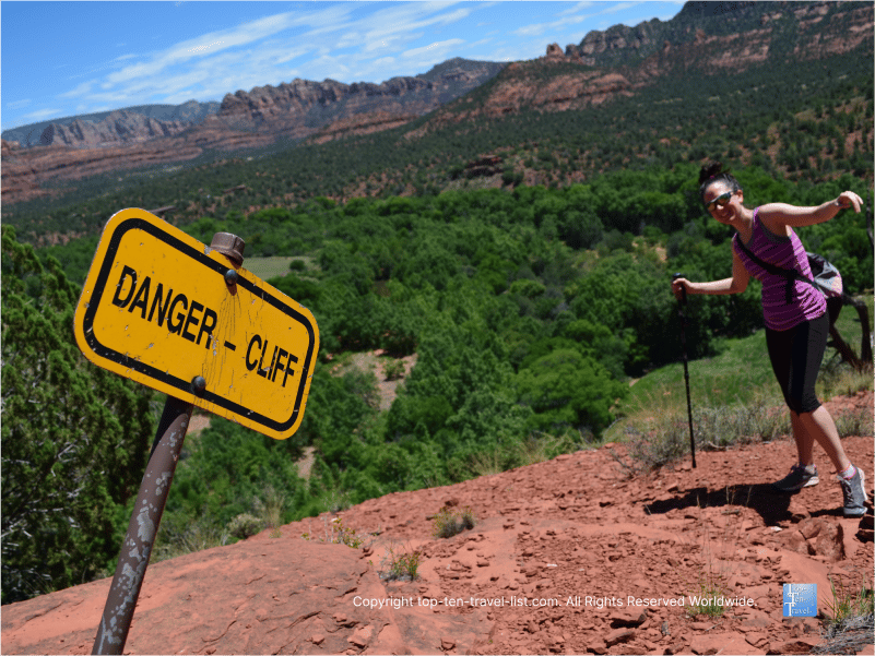 Danger cliff sign at Red Rock State Park 