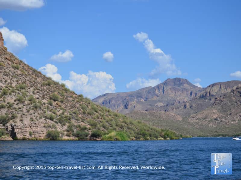 Gorgeous views of Canyon Lake from the Dolly Steamboat cruise in Southern Arizona