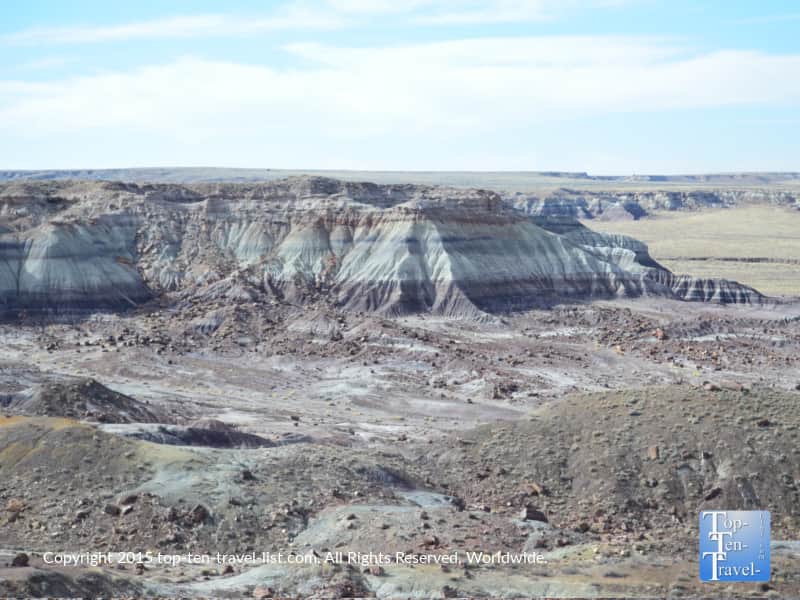 Amazing views from the Jasper Forest overlook at the Petrified National Forest 