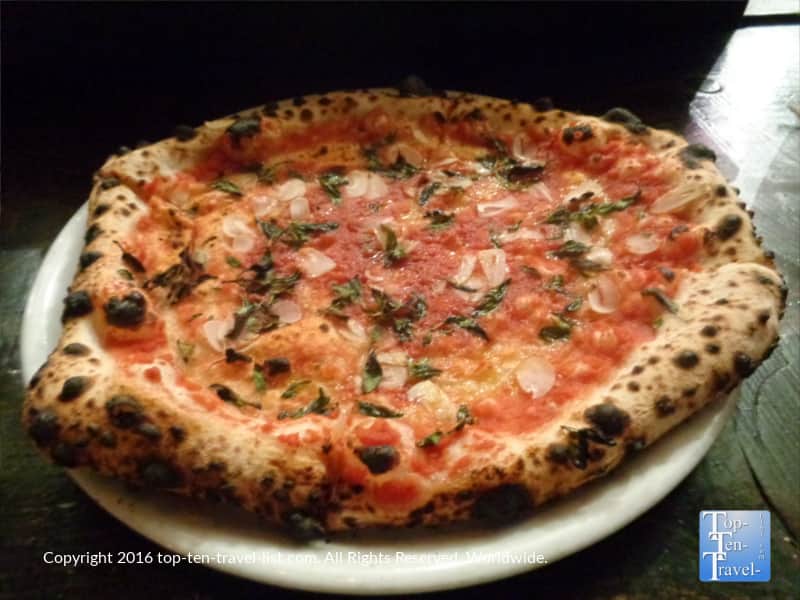 Marinara pizza at Pizzicletta in Flagstaff